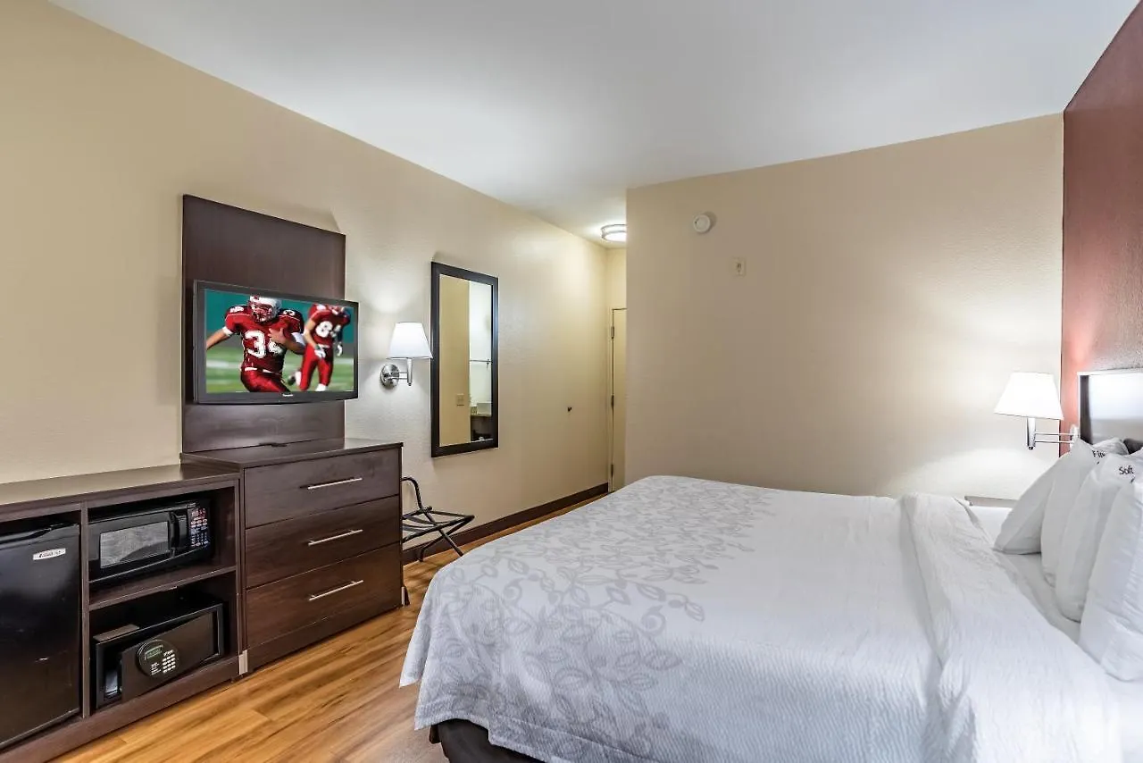 Red Roof Inn Plus+ Tempe - Phoenix Airport Hotel