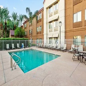 Red Roof Inn Plus+ Tempe - Phoenix Airport Hotel