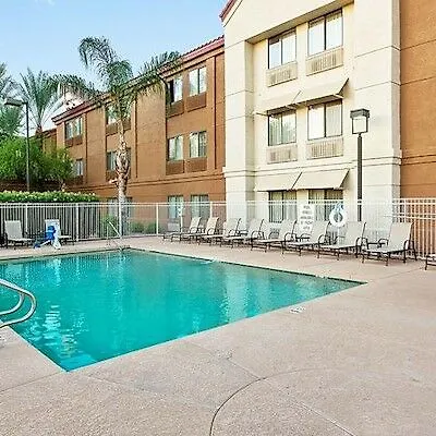 Red Roof Inn Plus+ Tempe - Phoenix Airport