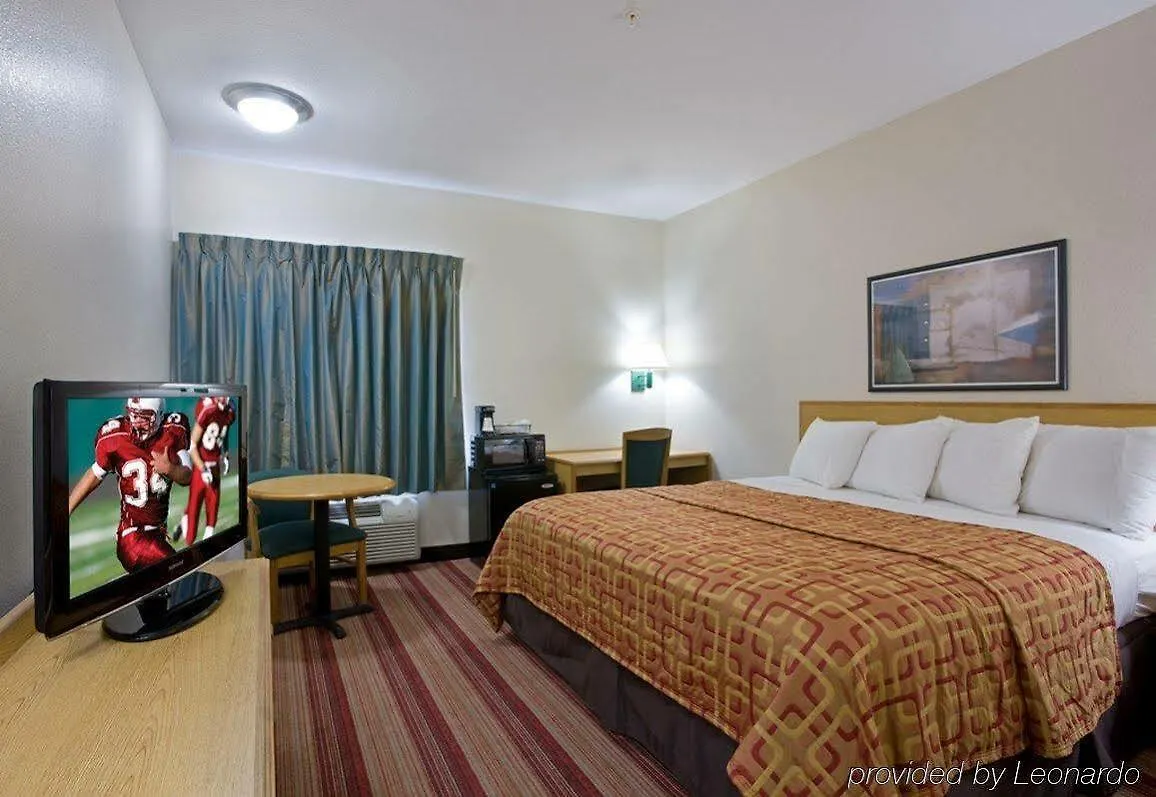 Red Roof Inn Plus+ Tempe - Phoenix Airport 3*,  Estados Unidos